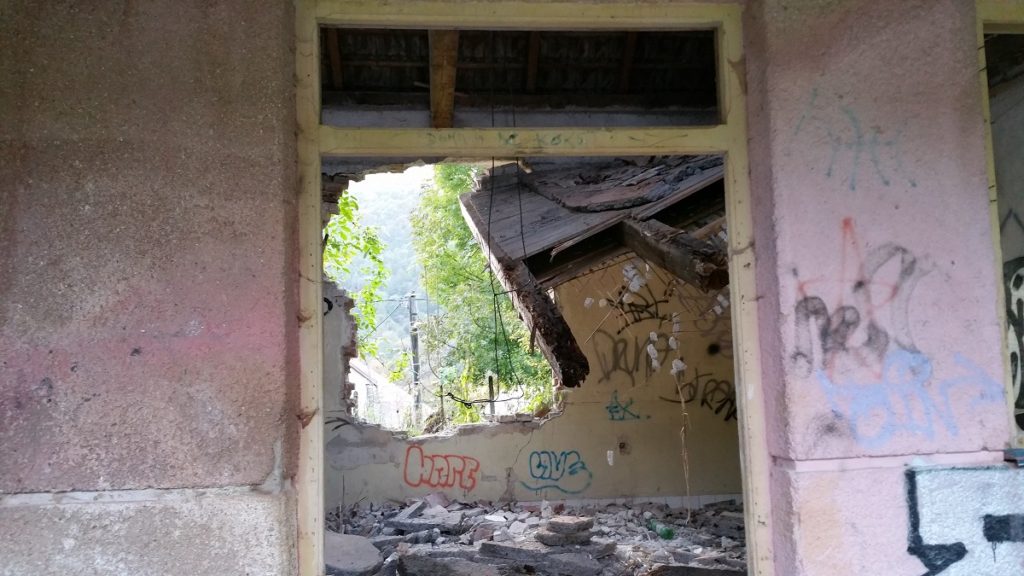 tisovec-stanica-cakaren