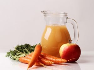 jablko-mrkva-ovocie-zelenina-dzus