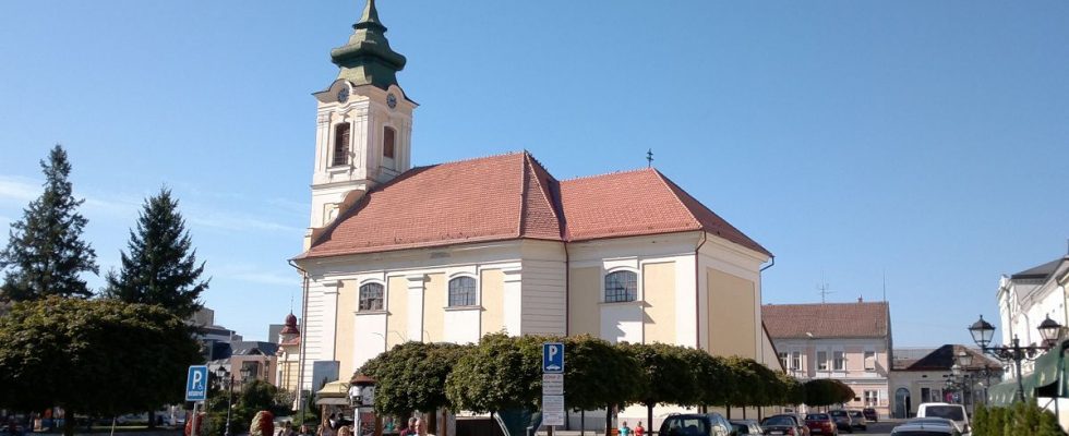 Rimavská Sobota, kostol, Hlavné námestie