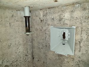 Periskop a strieľňa v ropíku