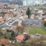 Budované parkovisko pod Fiľakovským hradom