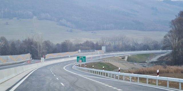 Rýchlostná cesta R2