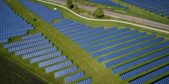 Fotovoltaická elektráreň, solárne panely