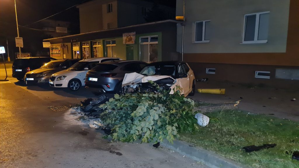 Nehoda, ručná brzda