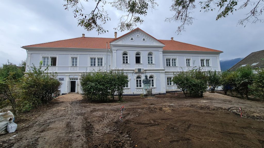 Historická druhá budova Prvého Slovenského gymnázia, v ktorej vzniká múzeum Littera