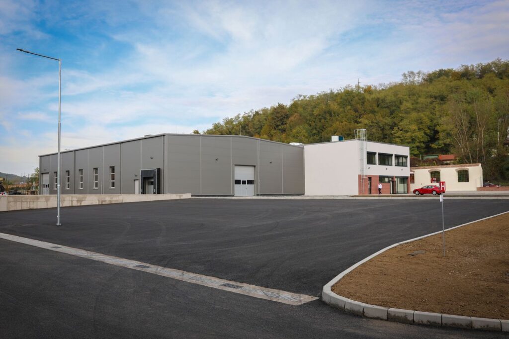 Nová priemyslená hala vo Fiľakove