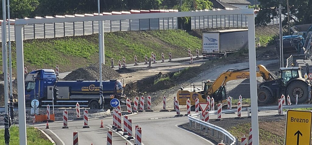 výrazné dopravné obmedzenia