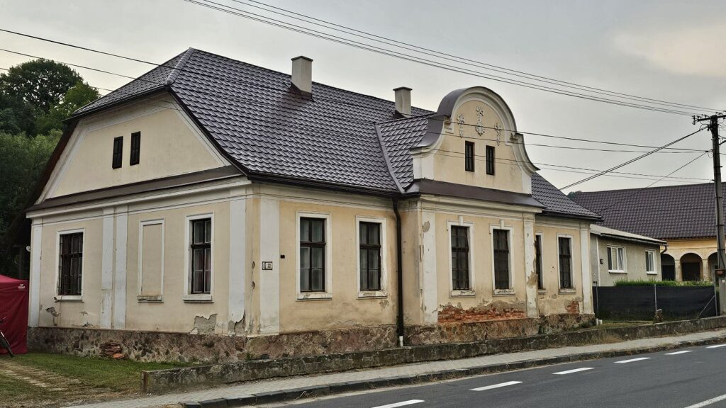 Fara Rimavská Baňa, v ktorej má vzniknúť návštevnícke centrum Gotickej cesty