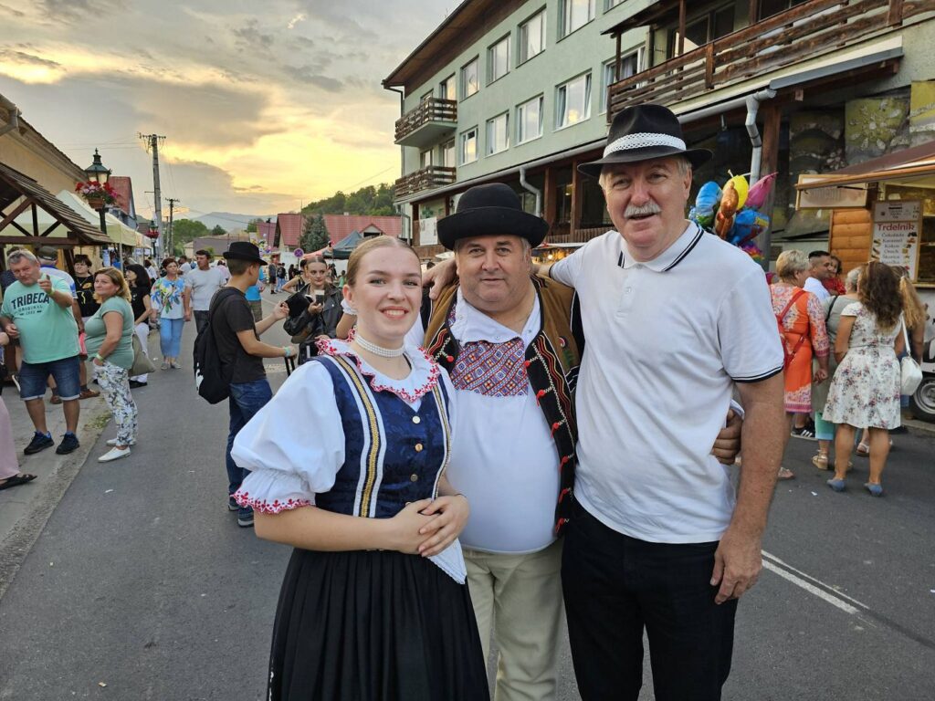 Klenovská Rontouka, Jaroslav Zvara, Ján Bazovský