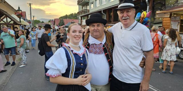 Klenovská Rontouka, Jaroslav Zvara, Ján Bazovský