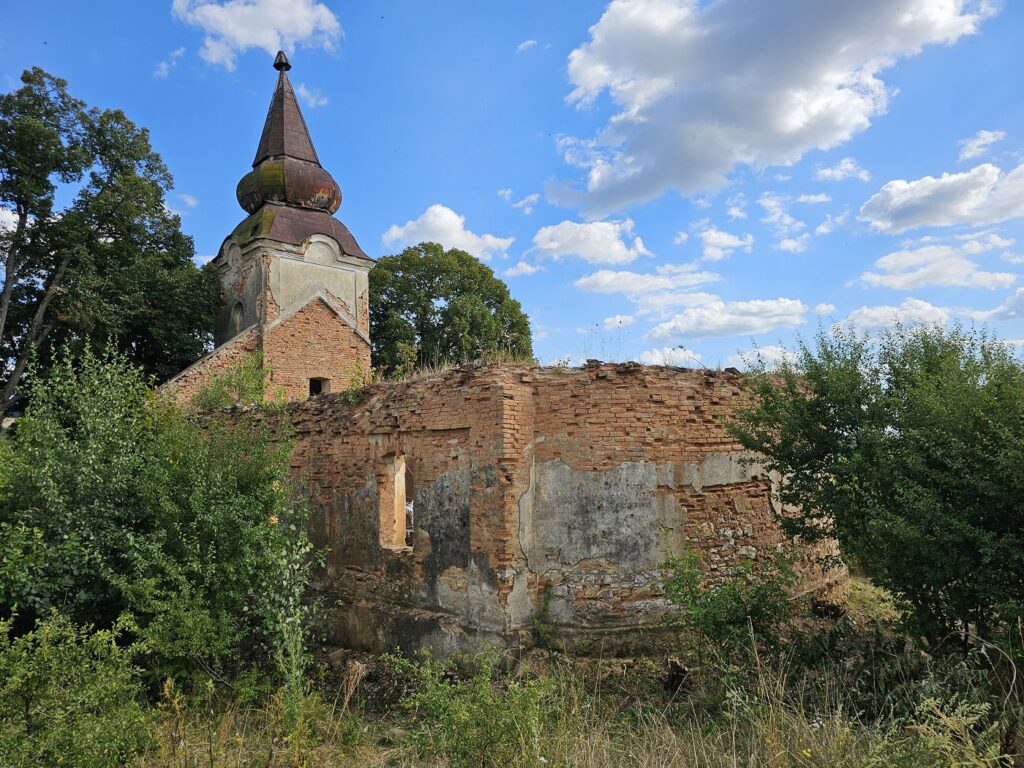 zabudnuté dedičstvo, kostol Kesovce
