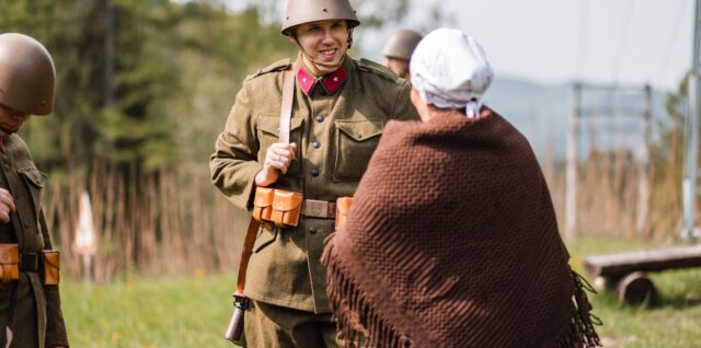 Povstanie, povstalecká jeseň, vojak