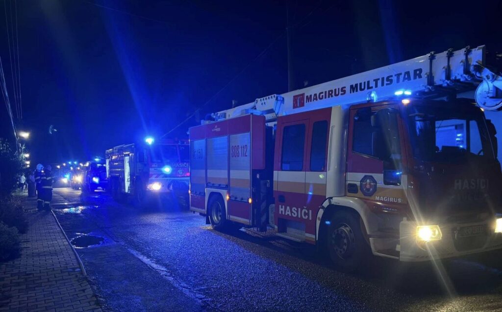 HaZZ, hasiči, požiarnici, nehoda, požiar