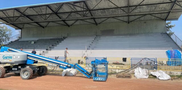 Rekonštruovaná tribúna FTC Fiľakovo