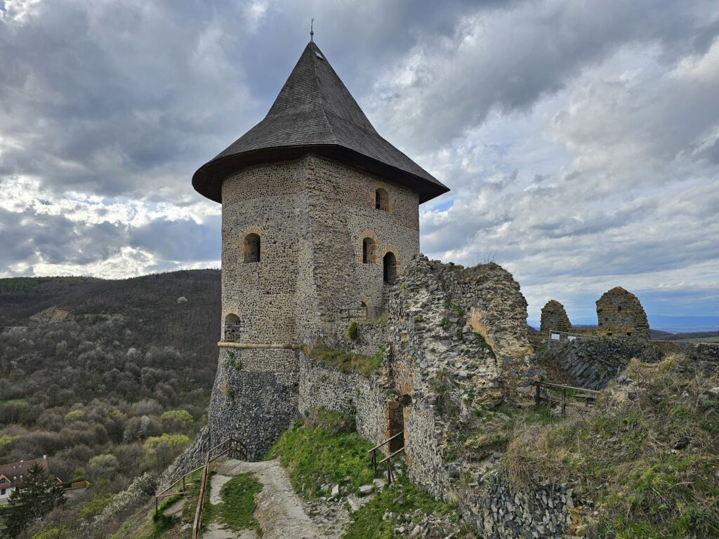 Hrad Šomoška, hlavná veža