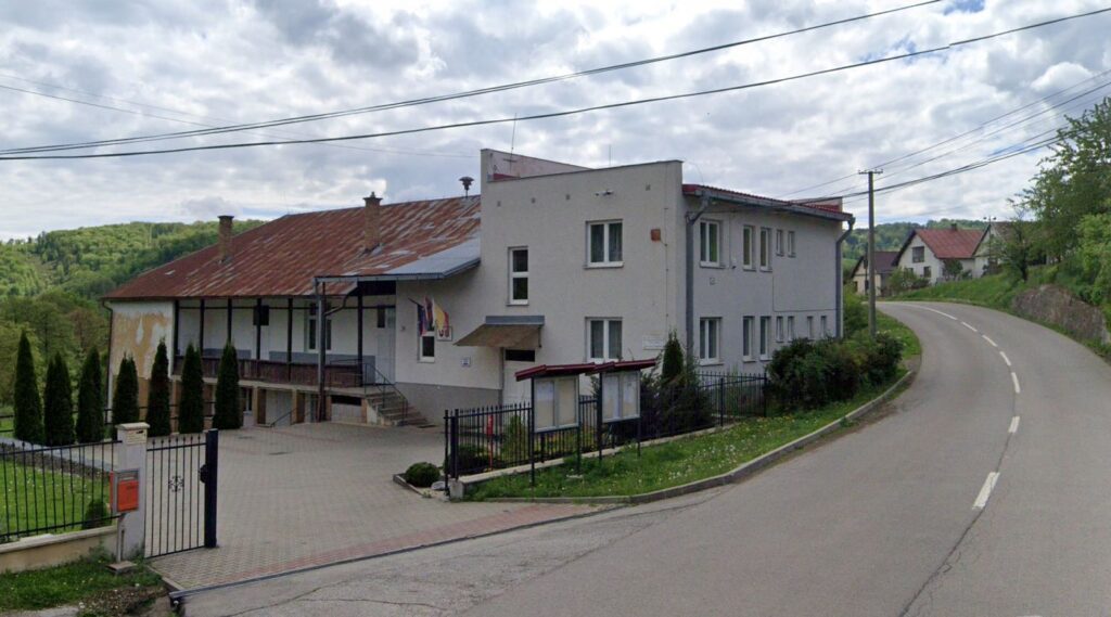 Kultúrny dom v Rákoši (okres Revúca), kde sa zrodil Ander z Košíc