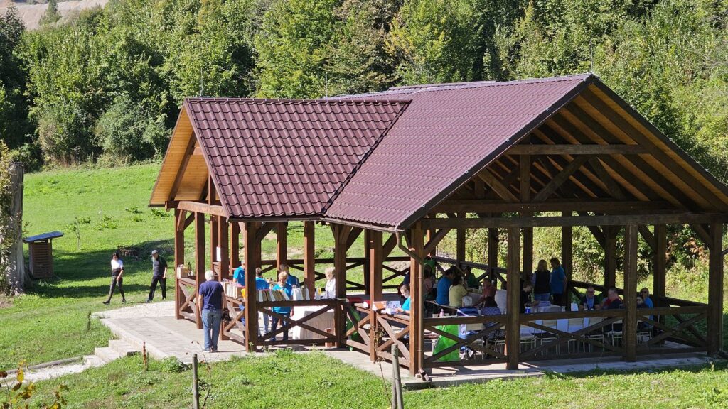 Oslavy výročia založenia TO KOS Rimavská dolina v tančiarni v areáli Šťavica Tisovec