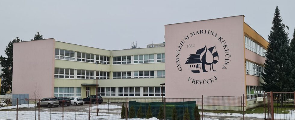 Gymnázium Martina Kukučína Revúca