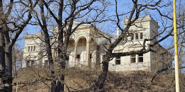 Prónayovský kaštieľ Lučenec