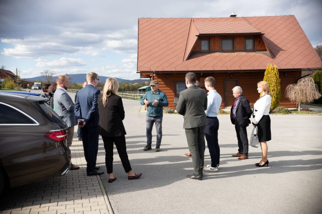 V areáli Salaša pod Maginhradom vo Veľkých Teriakovciach