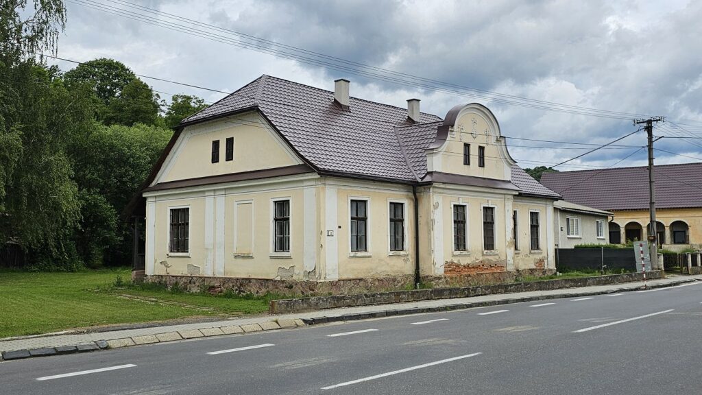 Fara Rimavská Baňa, ktorá by mala slúžiť ako návštevnícke centrum