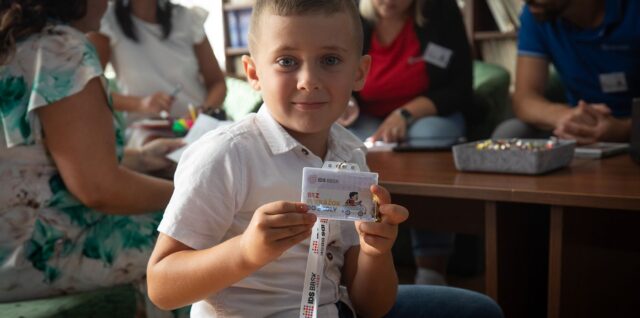 Žiak s dopravnou kartou