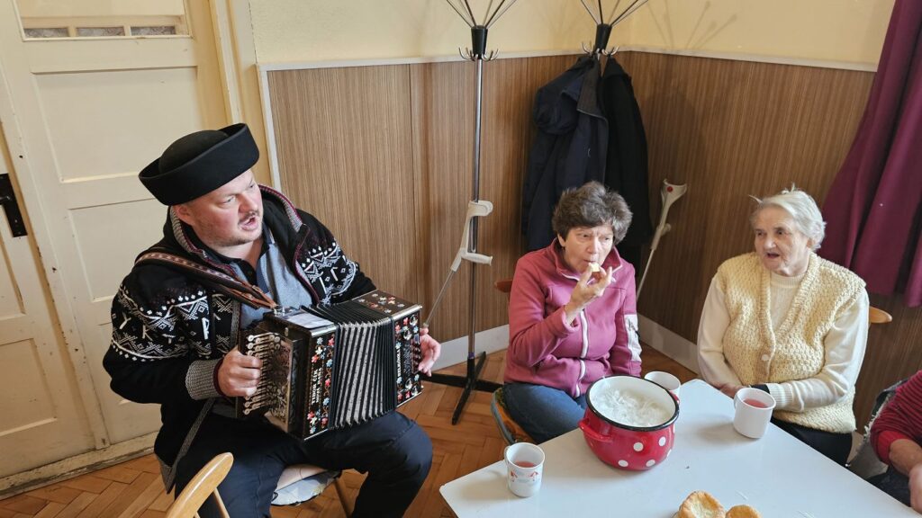 Jozef Červeň, heligonka