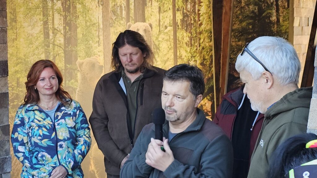 Ladislav Szabó pri otvorení rozhľadne