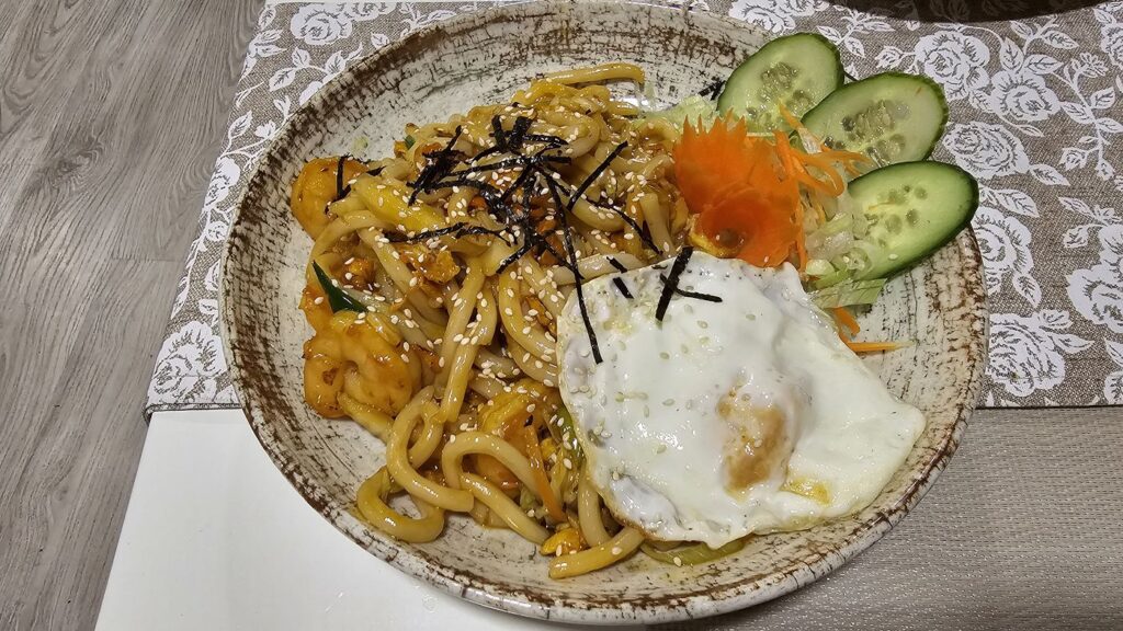 Reštaurácia Thien Ha Quán II - hlavné jedlo b