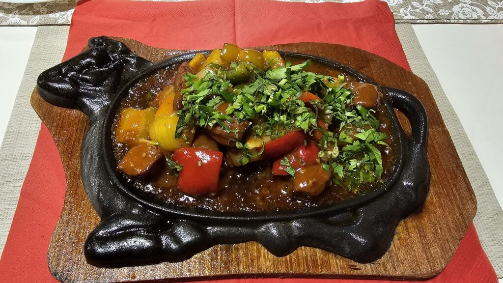 Reštaurácia Thien Ha Quán II - hlavné jedlo c