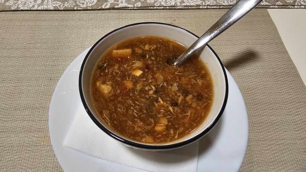 Reštaurácia Thien Ha Quán II - ostrokyslá polievka