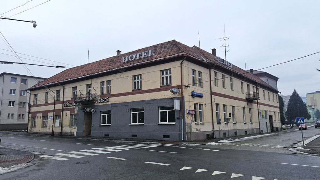 Robotnícky dom Hnúšťa