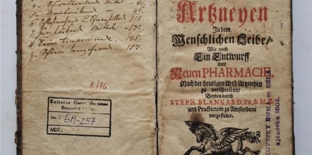 Staré tlače a ich pergamenové väzby