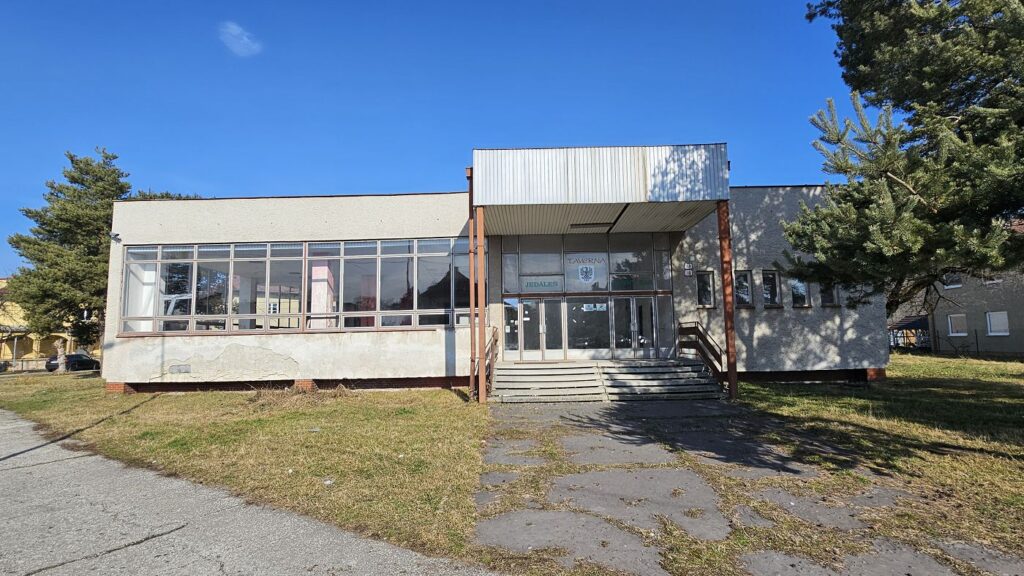 Bývalá reštaurácia Taverna v Rimavskej Sobote, kde vznilknú nové byty