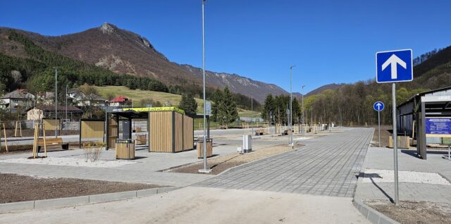 Nové bezplatné parkovisko v obci Muráň