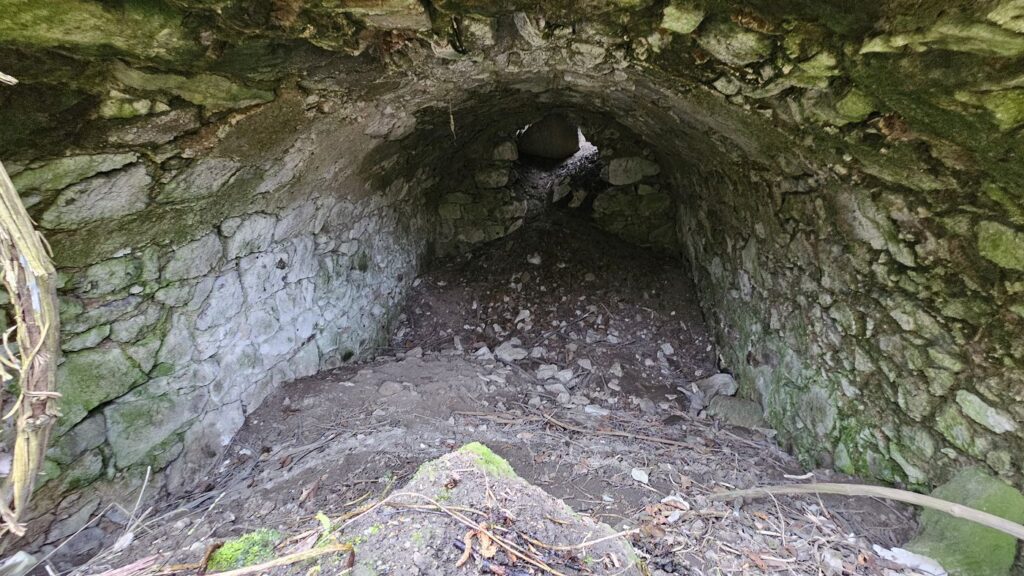 Pivnica tureckého hradu Sobôtka