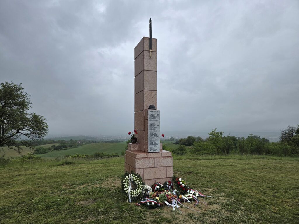 Husársky pamätník Nižná Pokoradz