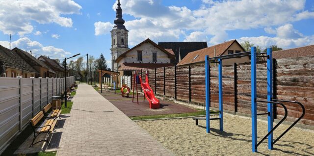 Plešivec - zóna pre turistov a cyklistov