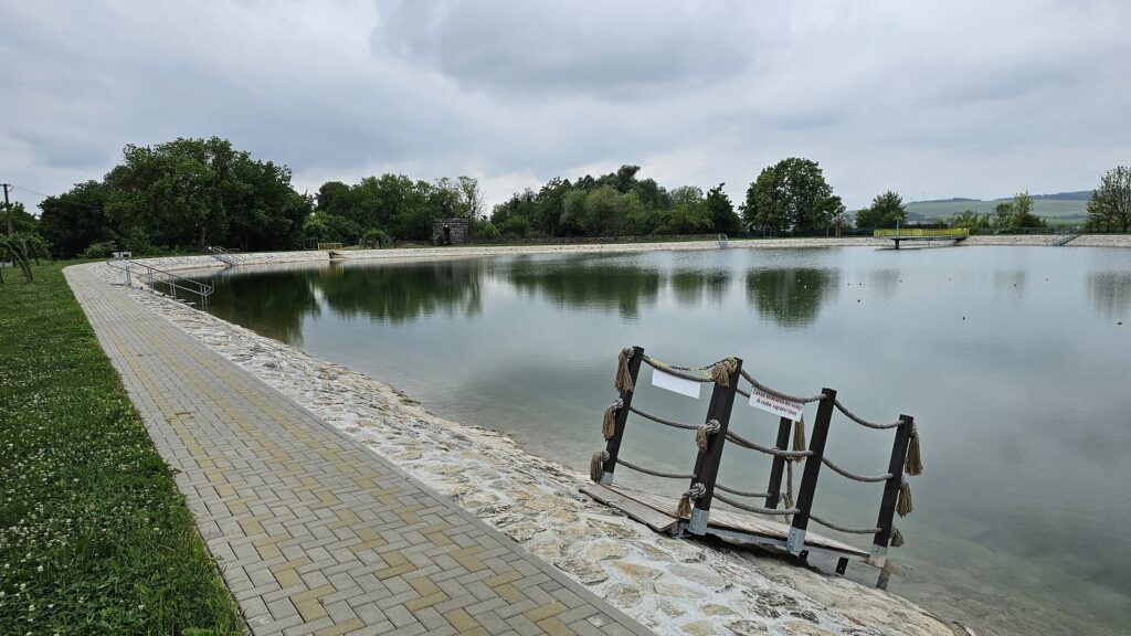 Bazén Tornaľa kúpalisko