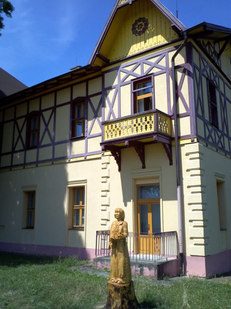 Kúpele Číž, dom opatrovateľskej služby