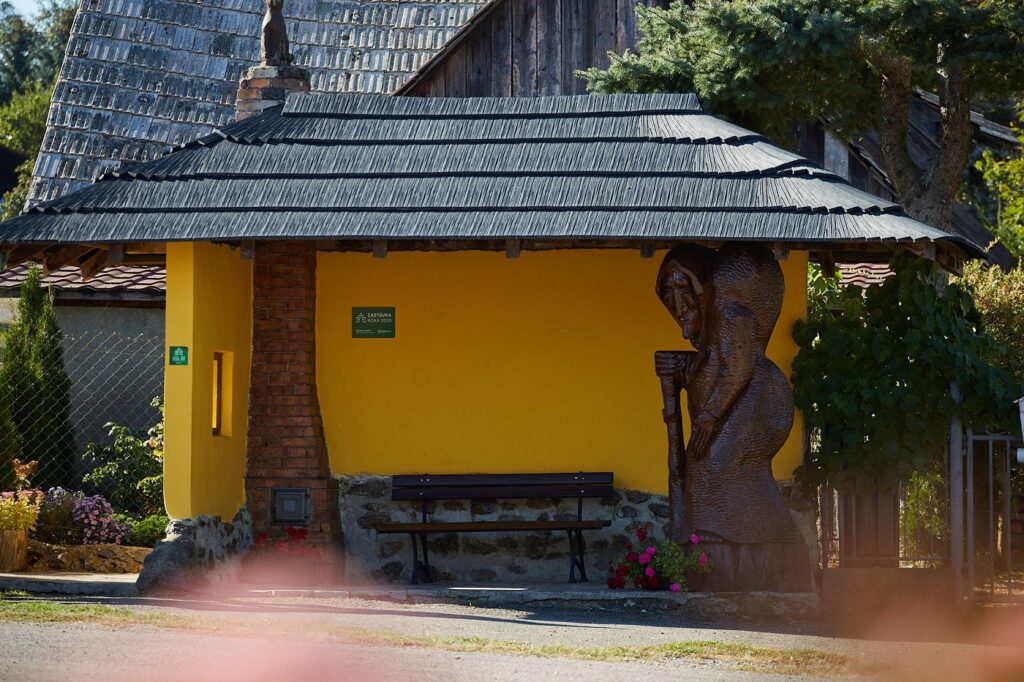 rozprávková zastávka
