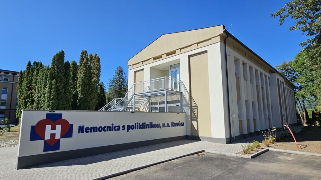 Nemocnica s poliklinikou Revúca