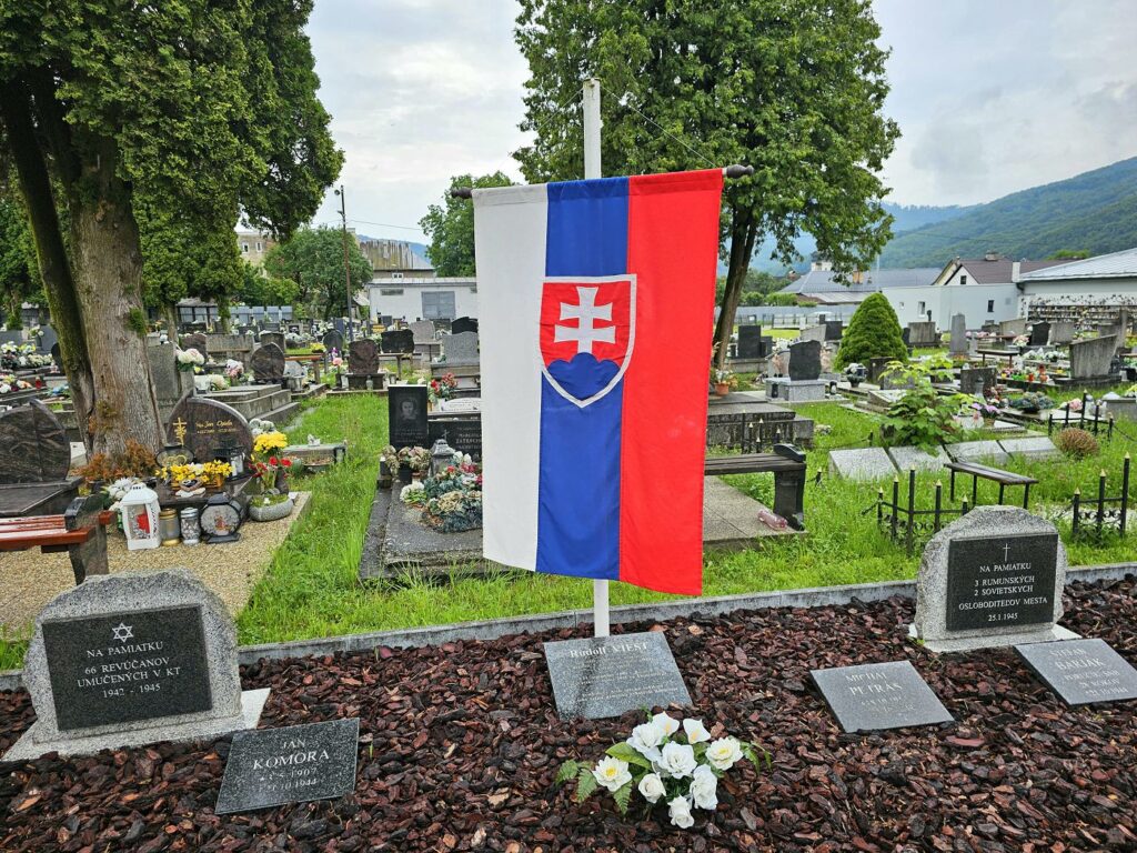 Rudolf Viest - symbolický hrob