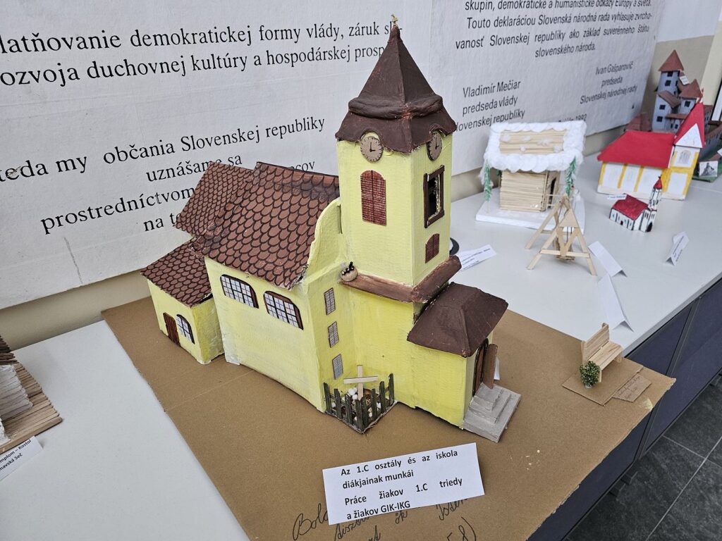 kostol, model
